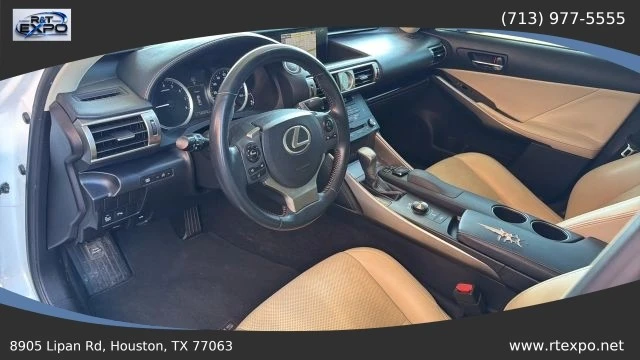 2015 Lexus IS 3rd Gen - Image 19 of 31