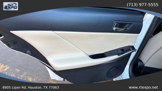 2015 Lexus IS 3rd Gen - Image 27 of 31