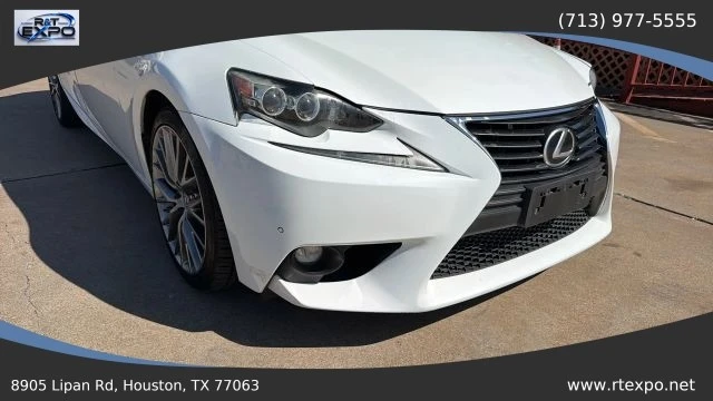 2015 Lexus IS 3rd Gen - Image 12 of 31