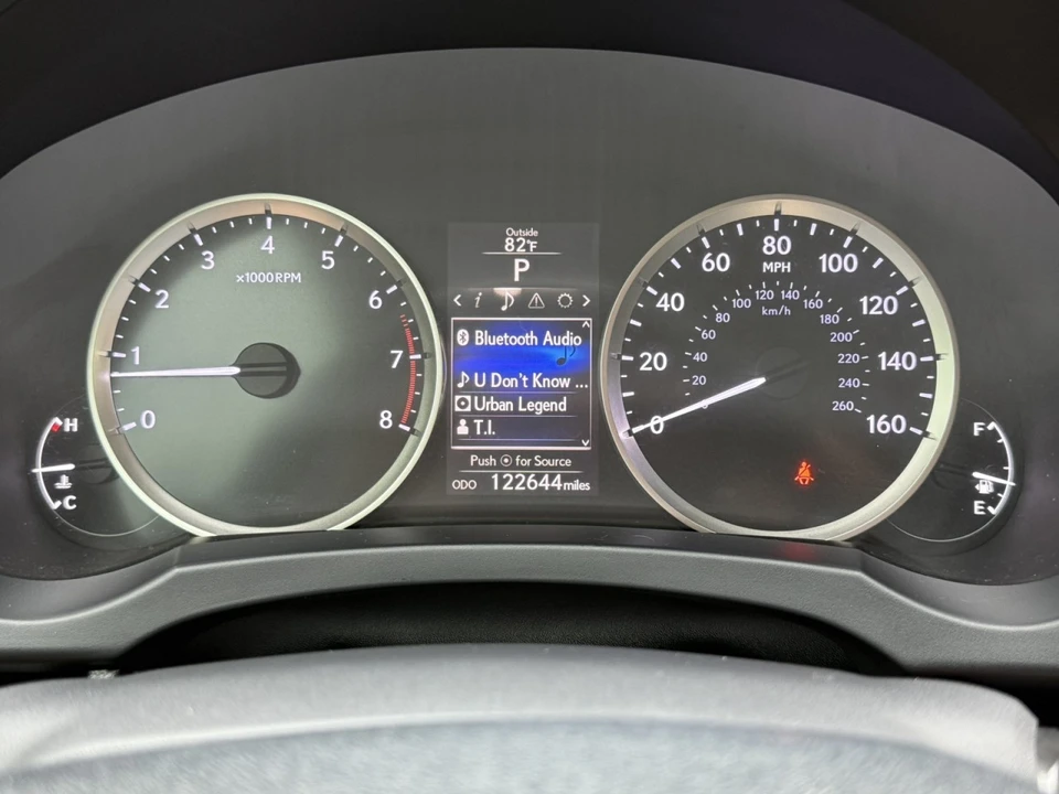 2015 Lexus IS 3rd Gen - Image 9 of 20