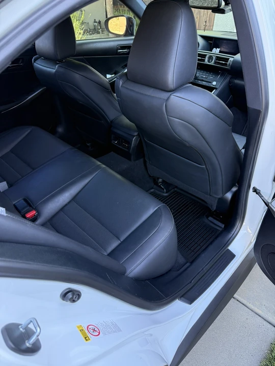 2015 Lexus IS 3rd Gen - Image 9 of 26