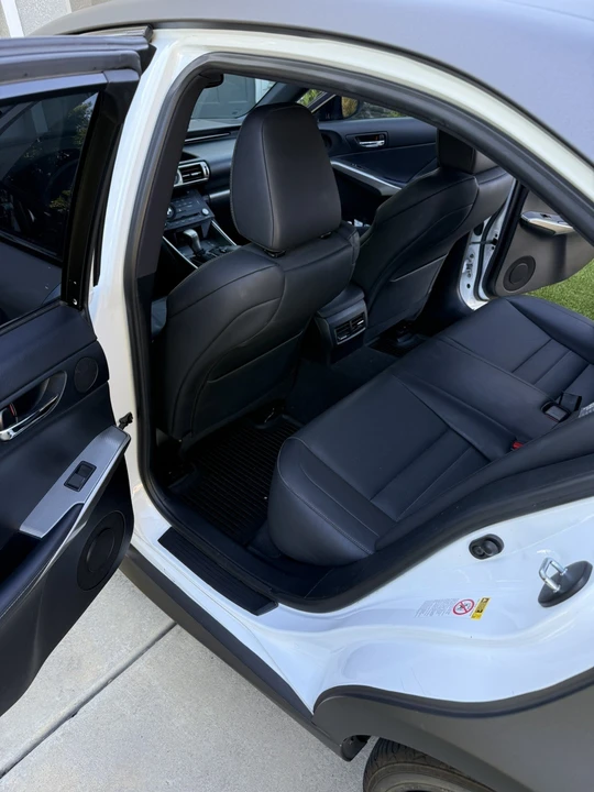 2015 Lexus IS 3rd Gen - Image 14 of 26