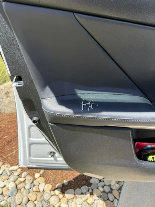 2015 Lexus IS 3rd Gen - Image 23 of 26