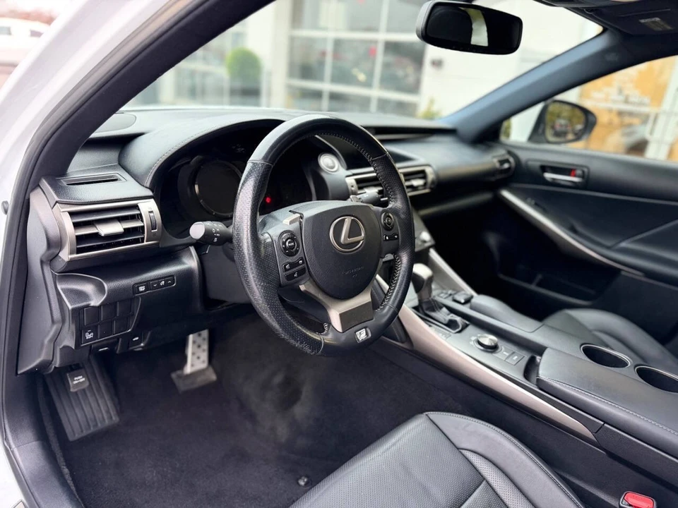 2015 Lexus IS 3rd Gen - Image 10 of 21