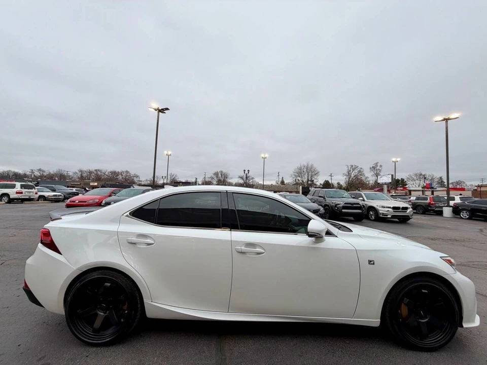 2015 Lexus IS 3rd Gen - Image 7 of 21