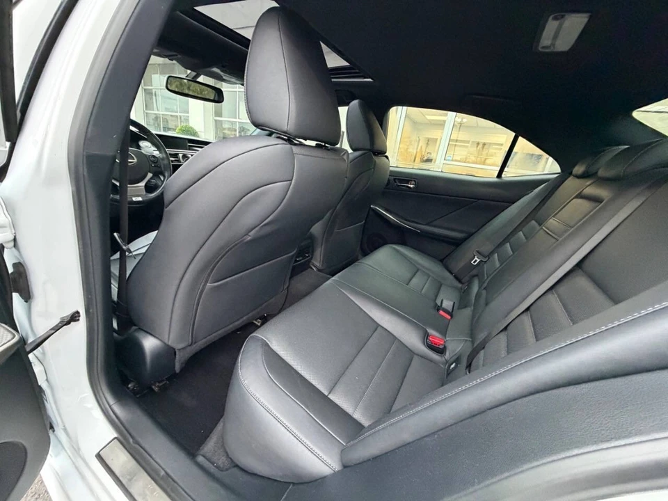 2015 Lexus IS 3rd Gen - Image 13 of 21