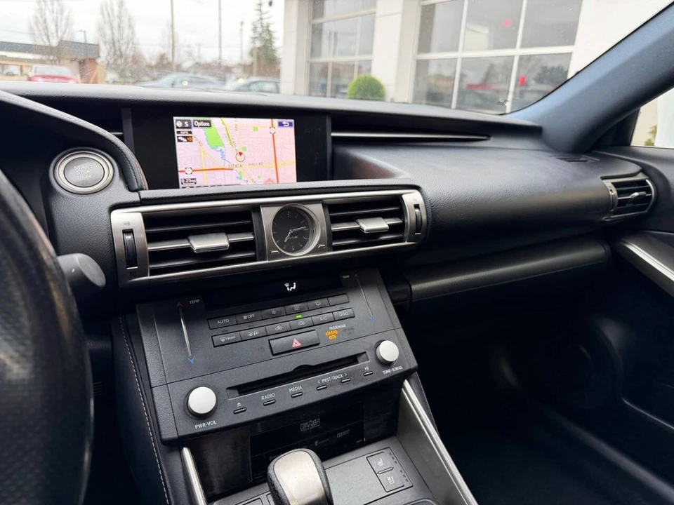 2015 Lexus IS 3rd Gen - Image 19 of 21