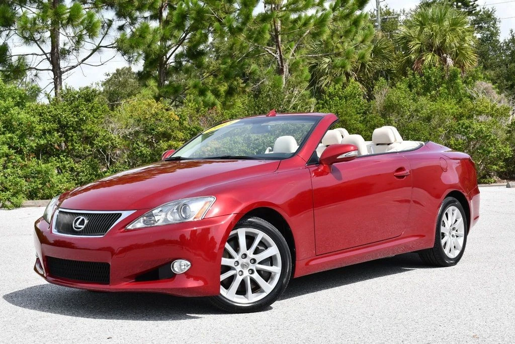 2015 Lexus IS 3rd Gen - Image 18 of 31