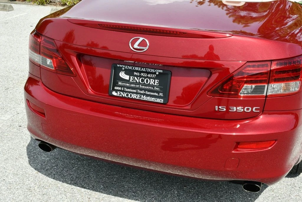2015 Lexus IS 3rd Gen - Image 10 of 31