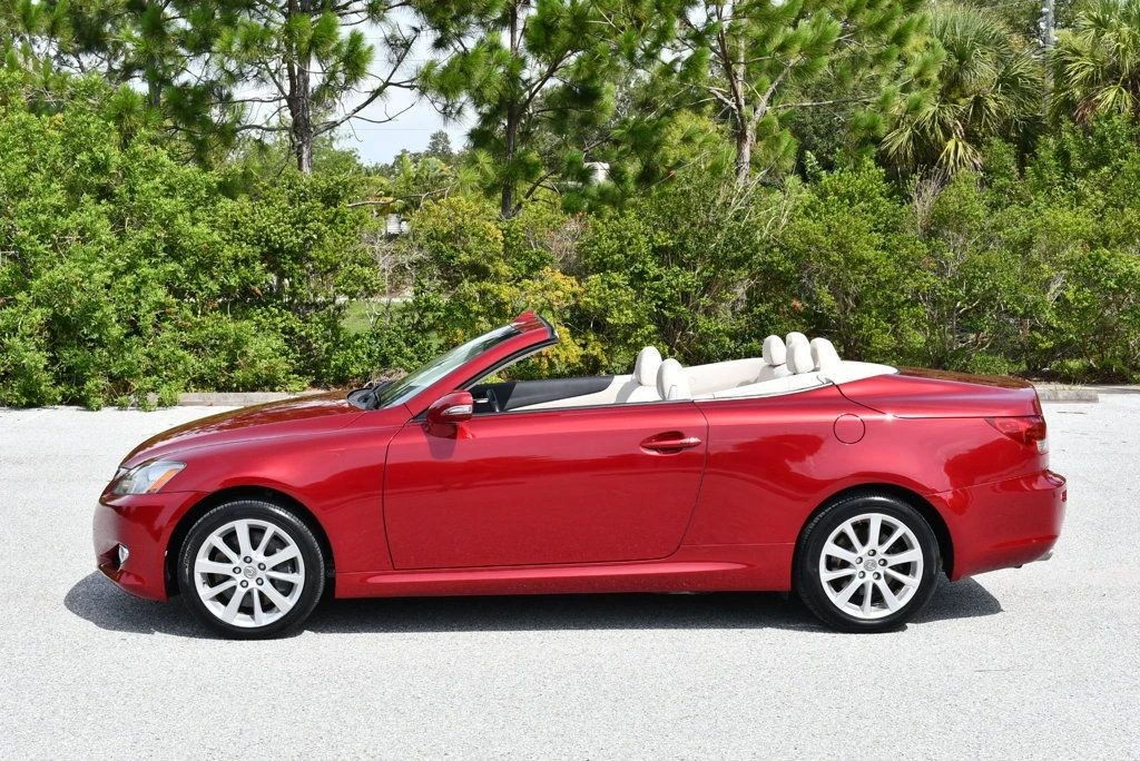 2015 Lexus IS 3rd Gen - Image 3 of 31