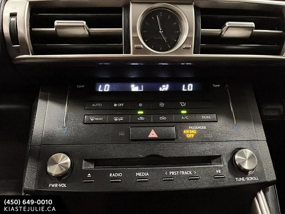 2015 Lexus IS 3rd Gen - Image 17 of 20