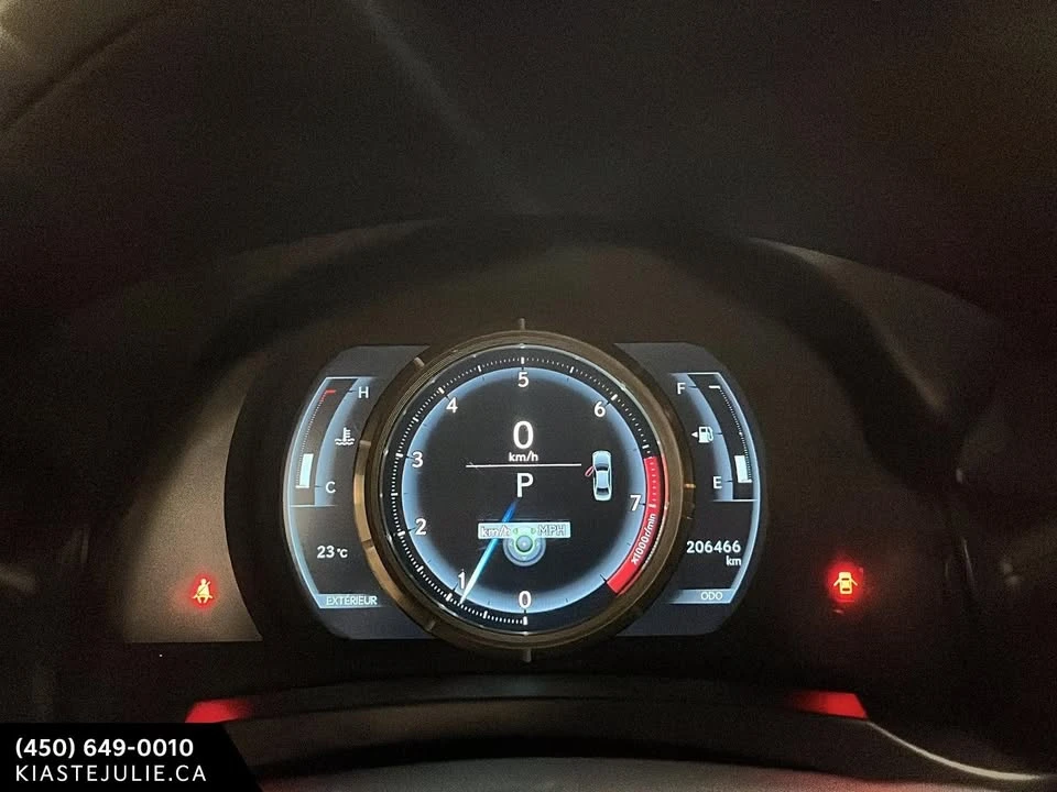 2015 Lexus IS 3rd Gen - Image 13 of 20