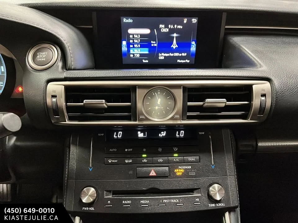 2015 Lexus IS 3rd Gen - Image 14 of 20