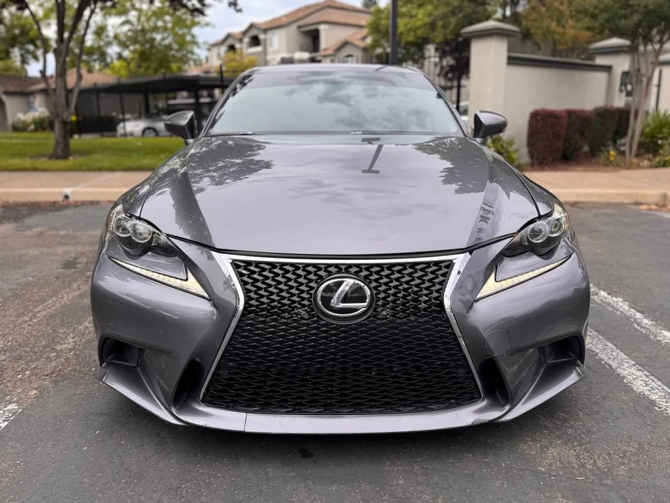 2015 Lexus IS 3rd Gen - Image 10 of 19