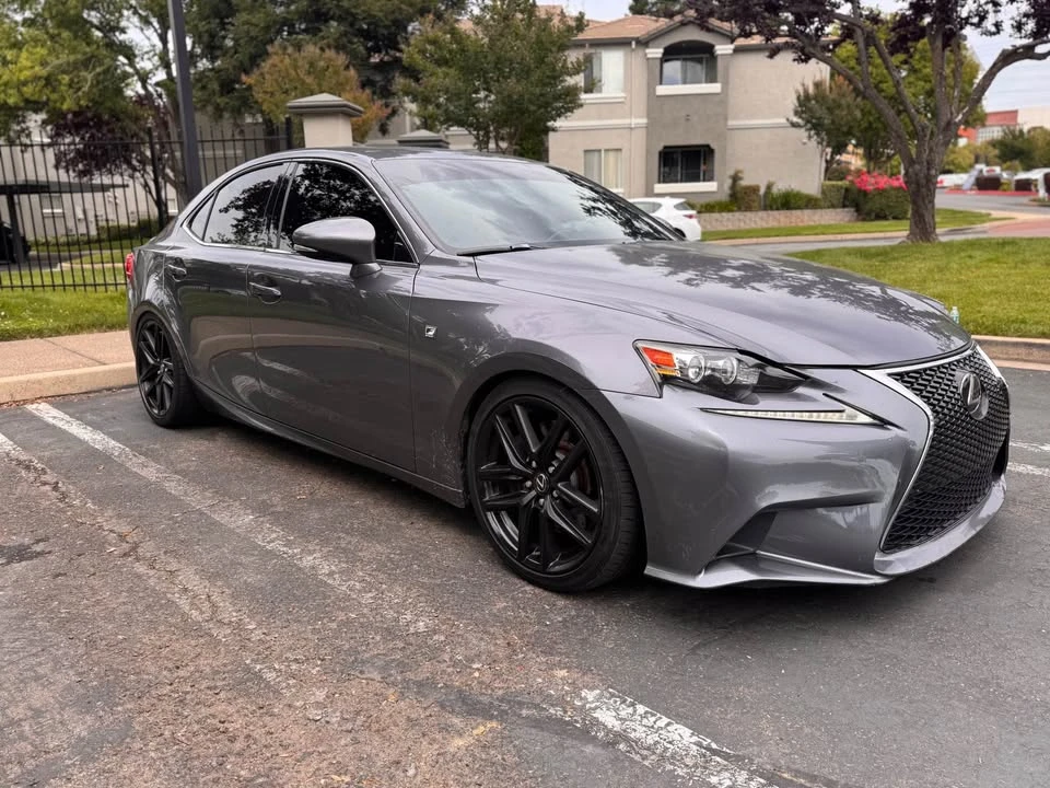 2015 Lexus IS 3rd Gen - Image 9 of 19