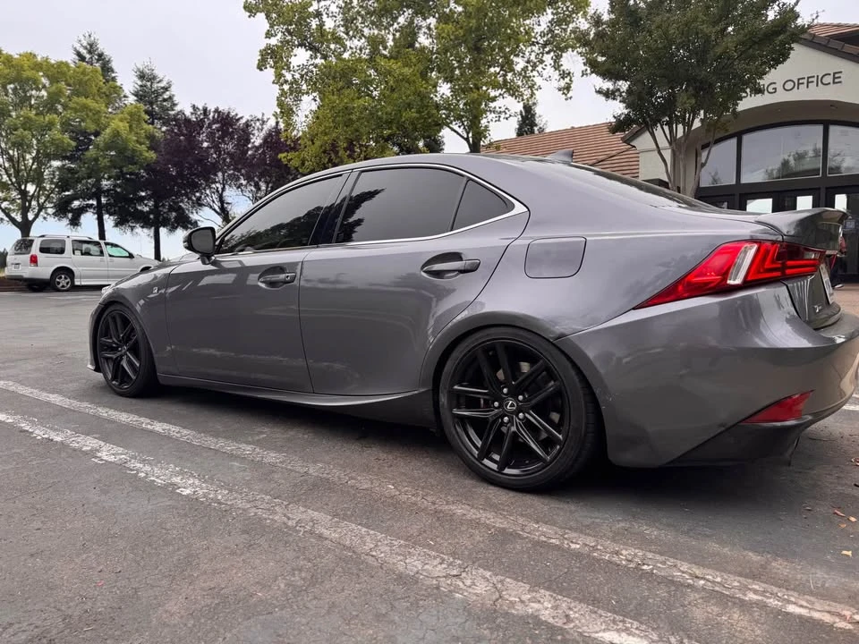2015 Lexus IS 3rd Gen - Image 4 of 19