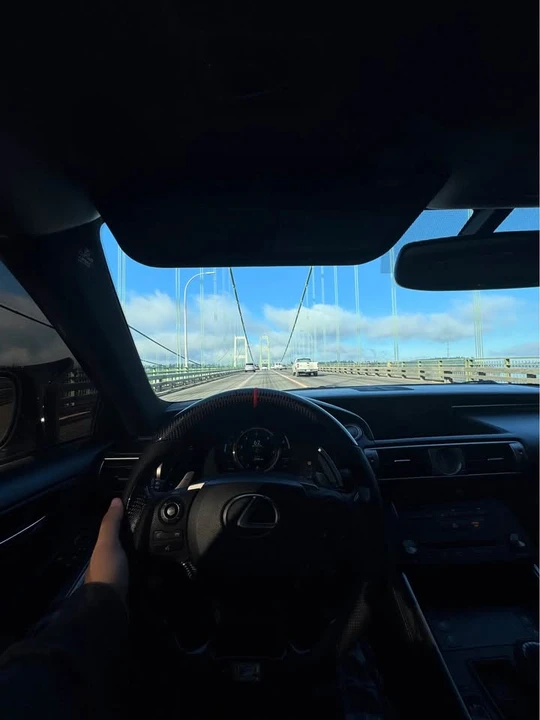 2015 Lexus IS 3rd Gen - Image 5 of 10
