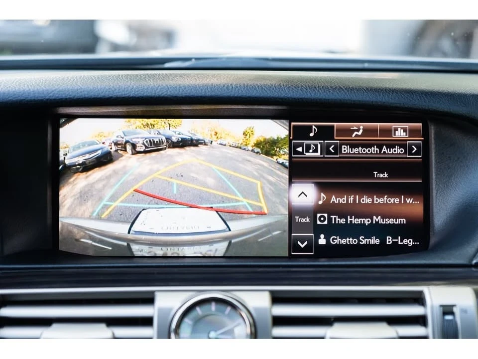 2015 Lexus LS 4th Gen - Image 5 of 16
