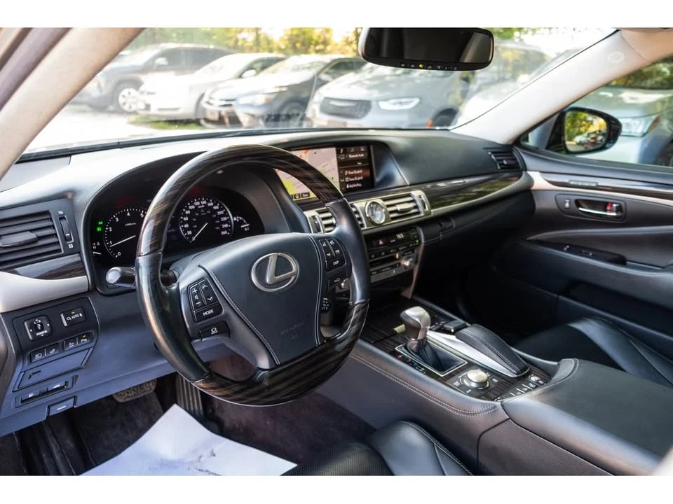 2015 Lexus LS 4th Gen - Image 8 of 16