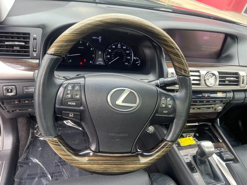 2015 Lexus LS 4th Gen - Image 6 of 10
