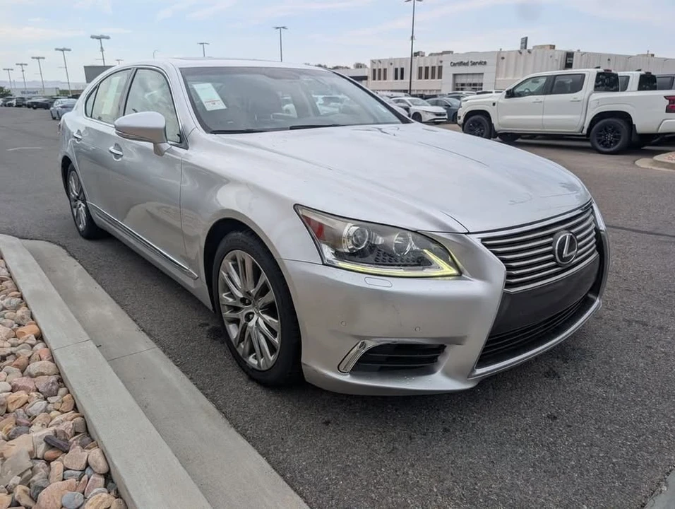 2015 Lexus LS 4th Gen - Image 2 of 7