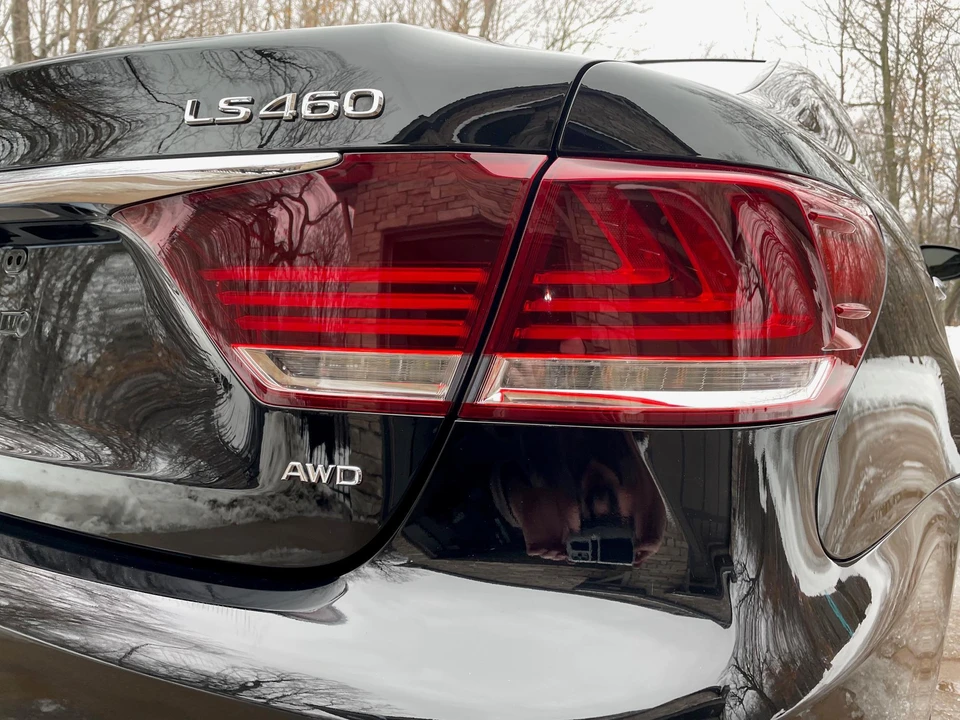 2015 Lexus LS 4th Gen - Image 30 of 31