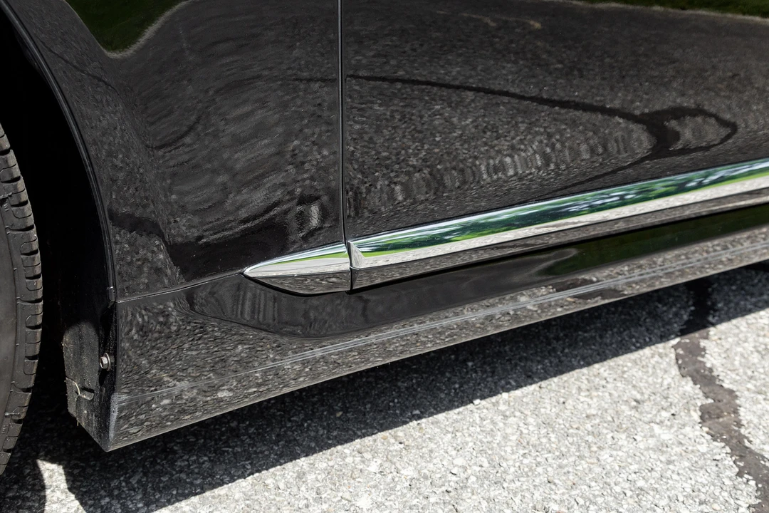 2015 Lexus LS 4th Gen - Image 20 of 31