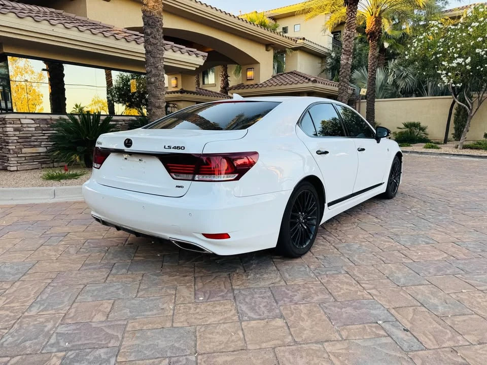 2015 Lexus LS 4th Gen - Image 10 of 14