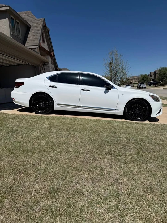 2015 Lexus LS 4th Gen - Image 3 of 20