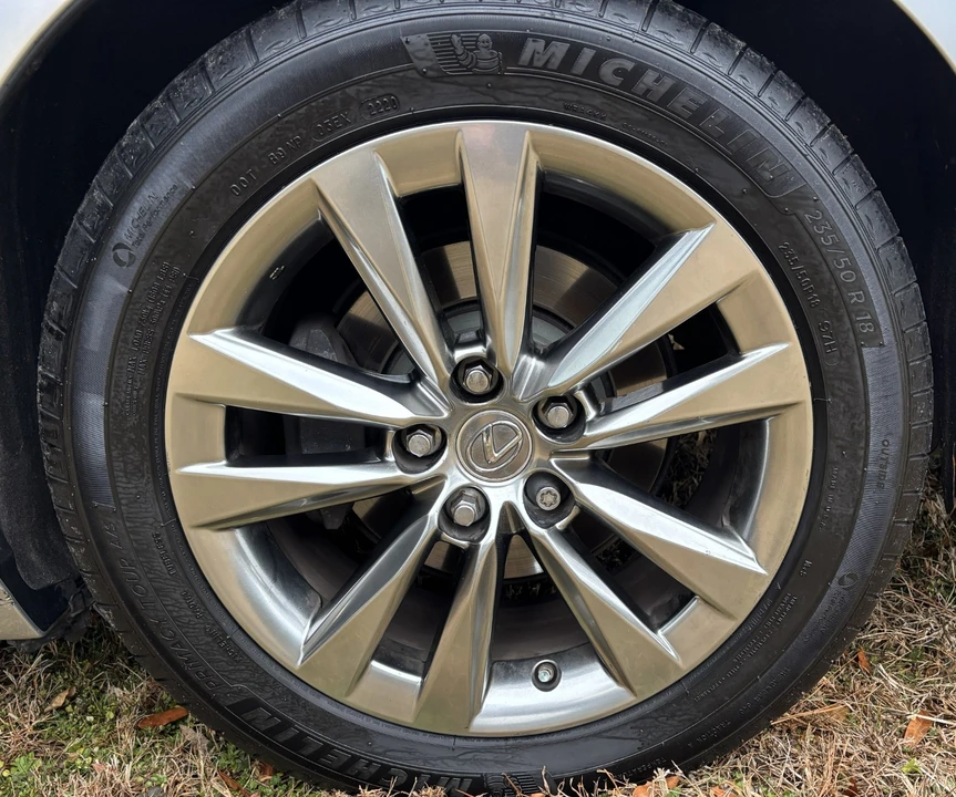 2015 Lexus LS 4th Gen - Image 13 of 21