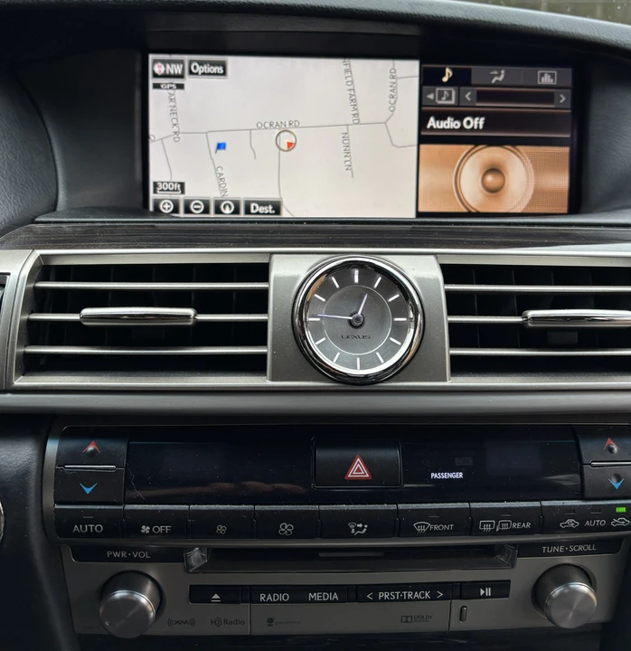 2015 Lexus LS 4th Gen - Image 20 of 21
