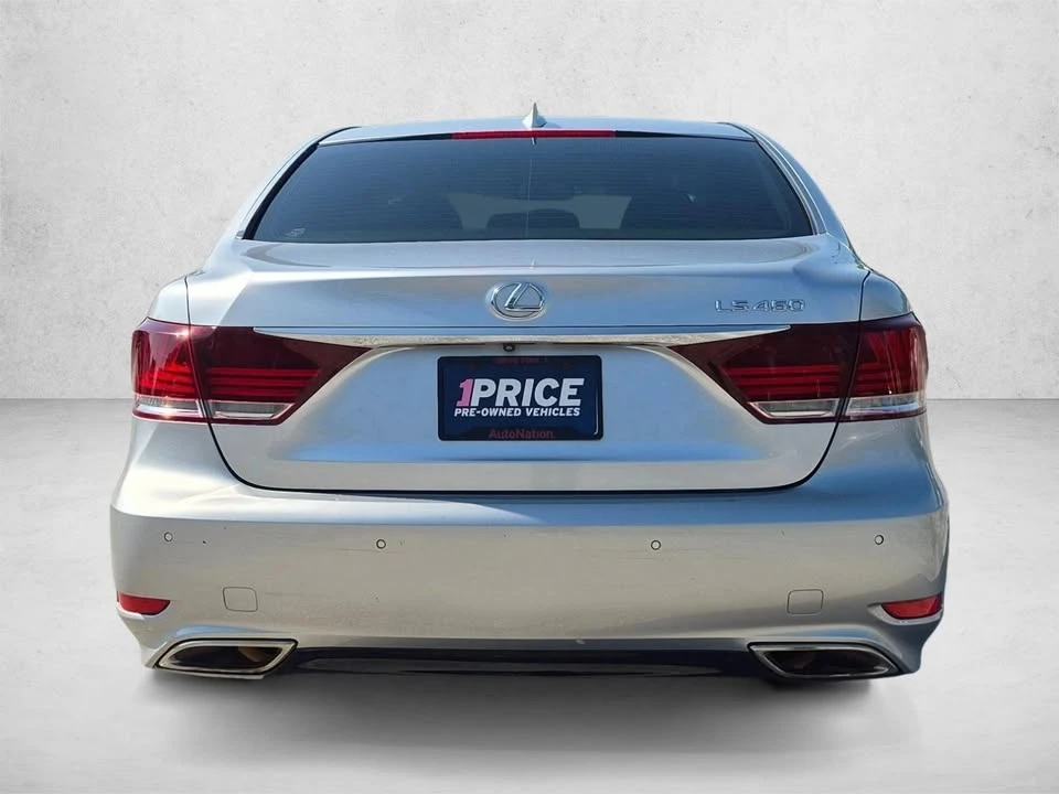2015 Lexus LS 4th Gen - Image 3 of 15