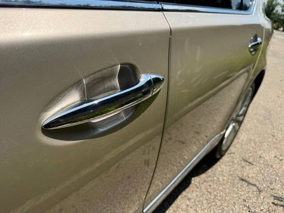 2015 Lexus LS 4th Gen - Image 12 of 16