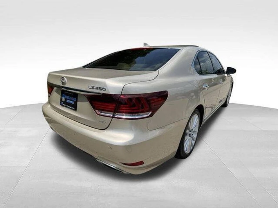 2015 Lexus LS 4th Gen - Image 6 of 16