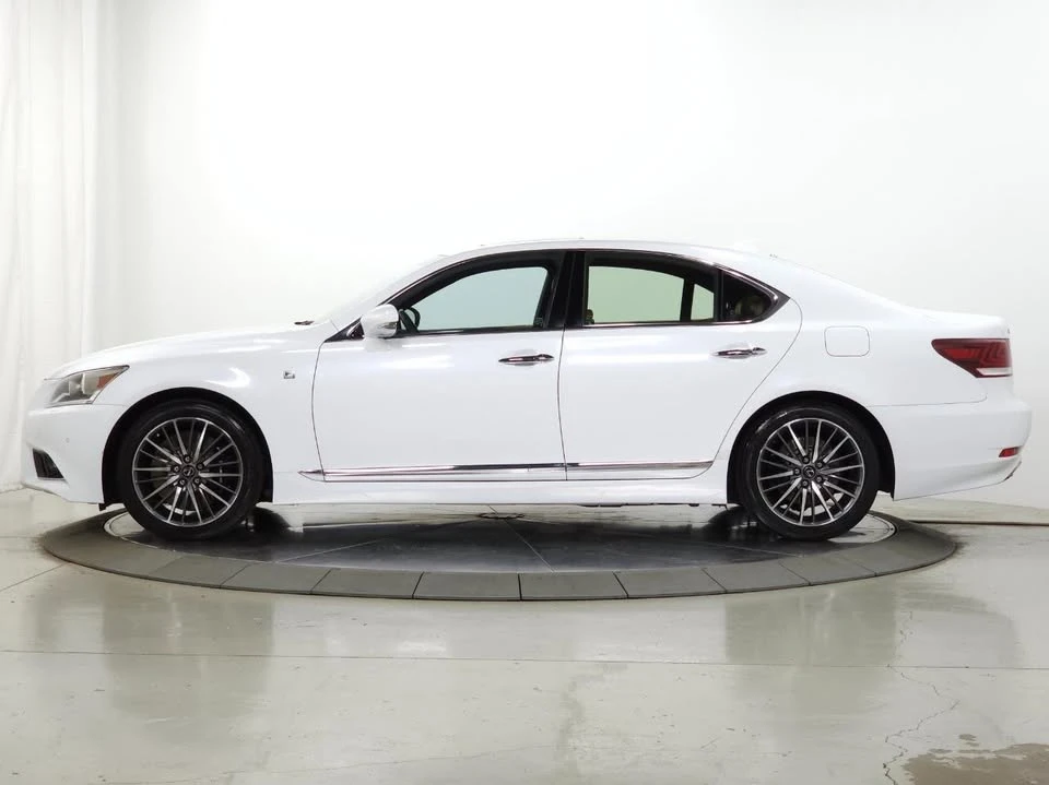 2015 Lexus LS 4th Gen - Image 3 of 20