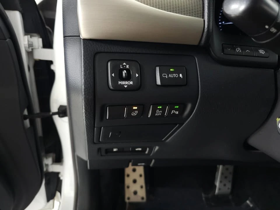 2015 Lexus LS 4th Gen - Image 20 of 20