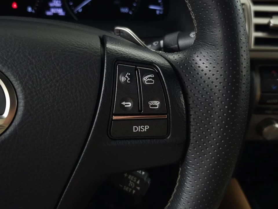 2015 Lexus LS 4th Gen - Image 19 of 20