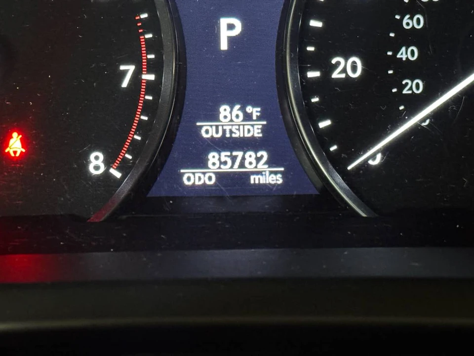 2015 Lexus LS 4th Gen - Image 2 of 10