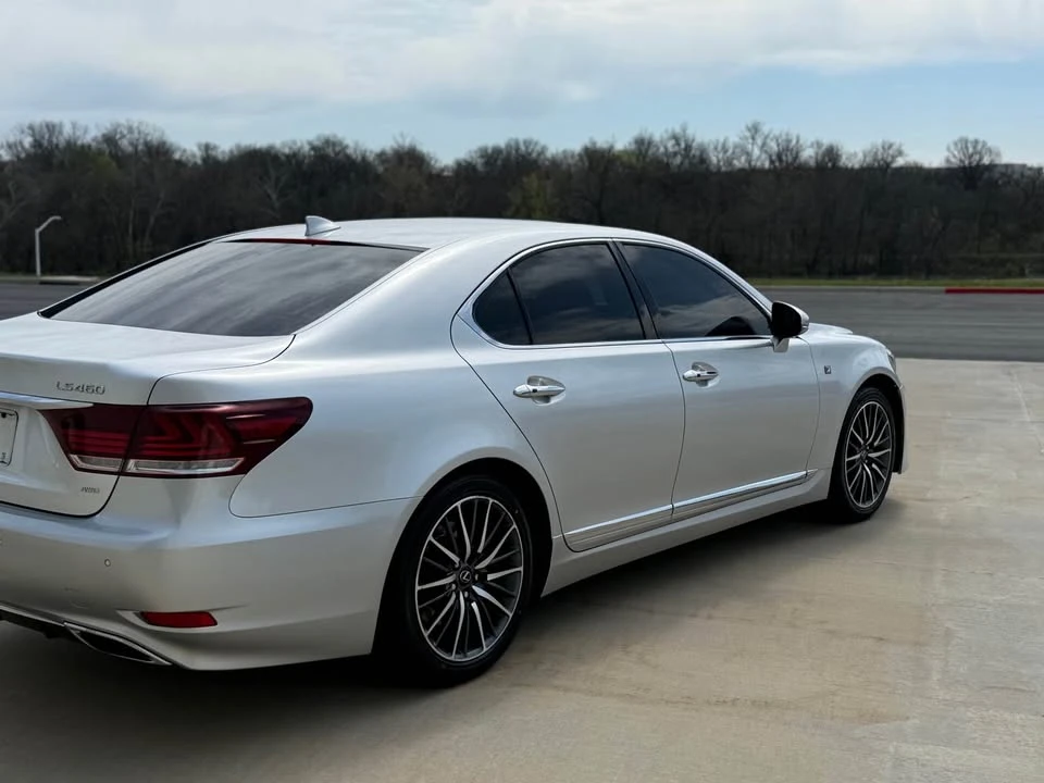 2015 Lexus LS 4th Gen - Image 5 of 20