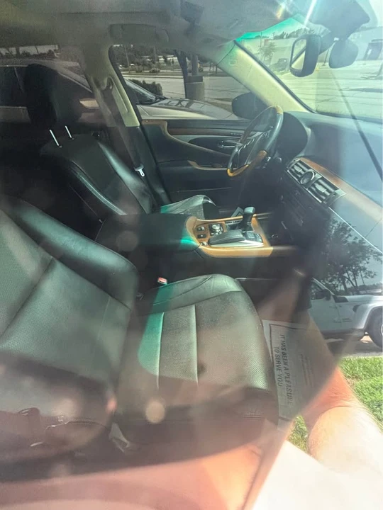 2015 Lexus LS 4th Gen - Image 17 of 17