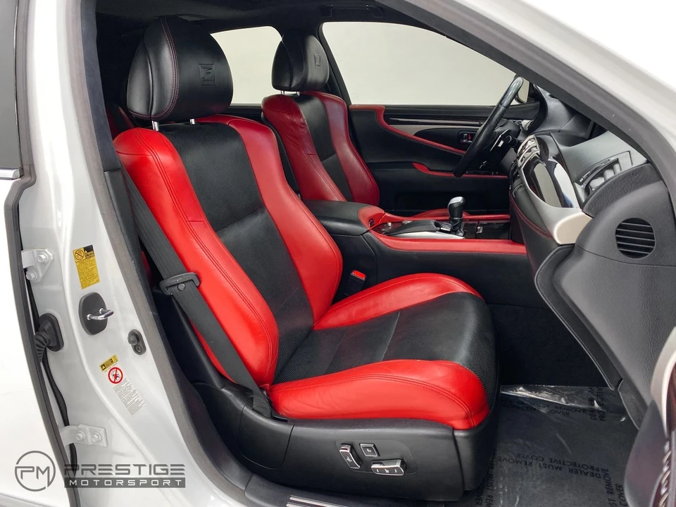 2015 Lexus LS 4th Gen - Image 30 of 31