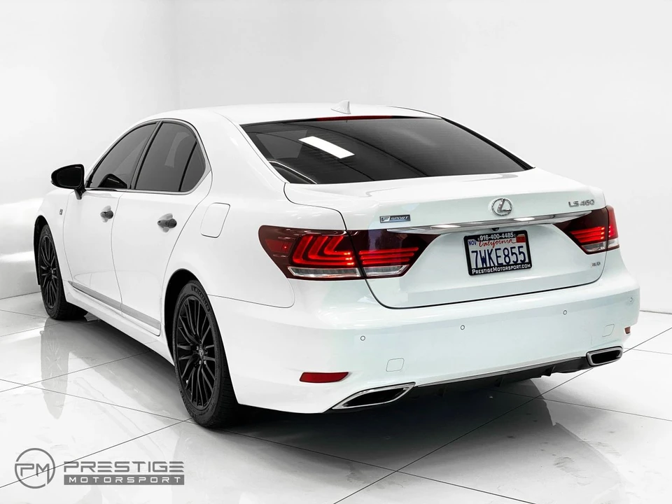 2015 Lexus LS 4th Gen - Image 12 of 31
