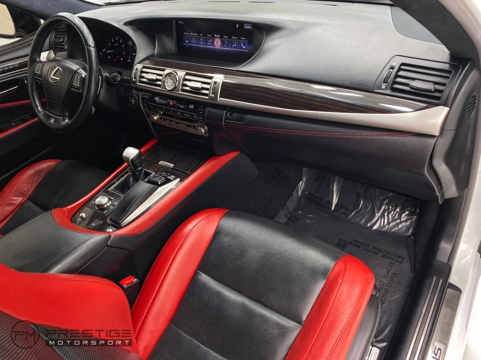 2015 Lexus LS 4th Gen - Image 15 of 31