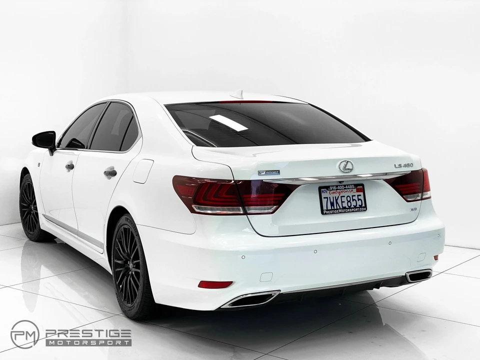 2015 Lexus LS 4th Gen - Image 4 of 31
