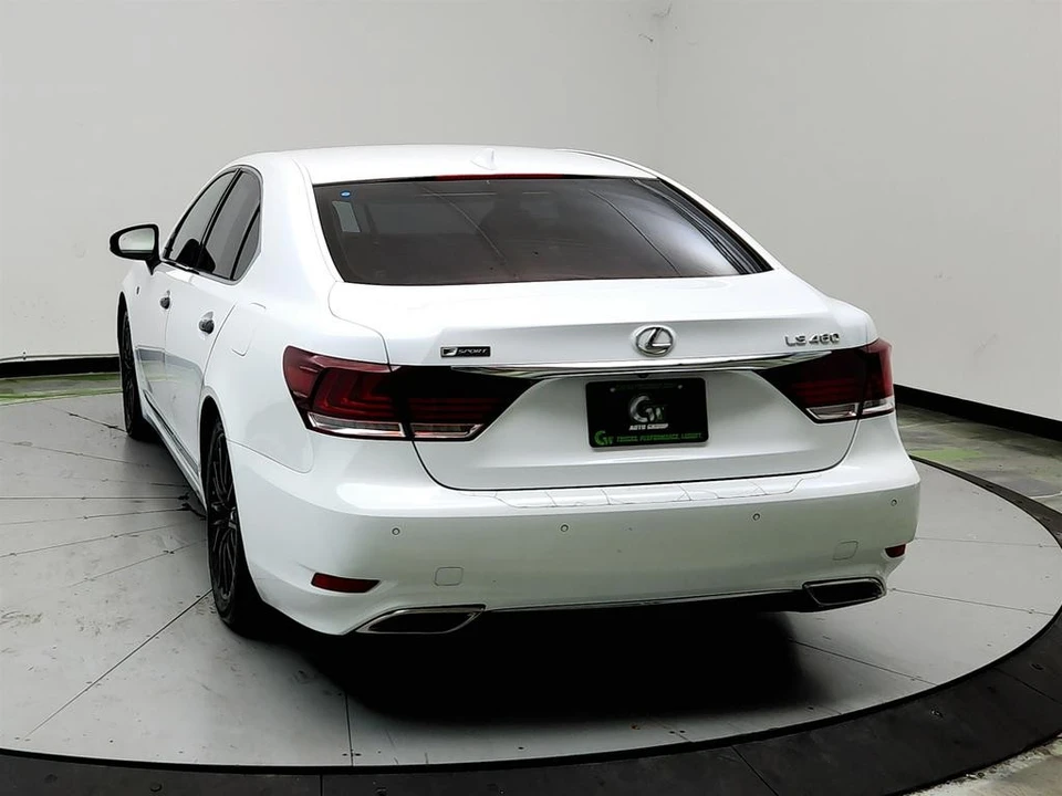 2015 Lexus LS 4th Gen - Image 6 of 31