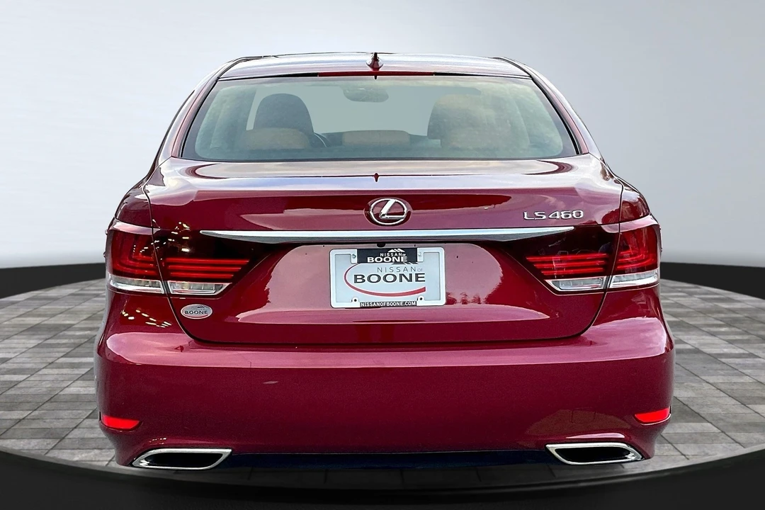 2015 Lexus LS 4th Gen - Image 5 of 21