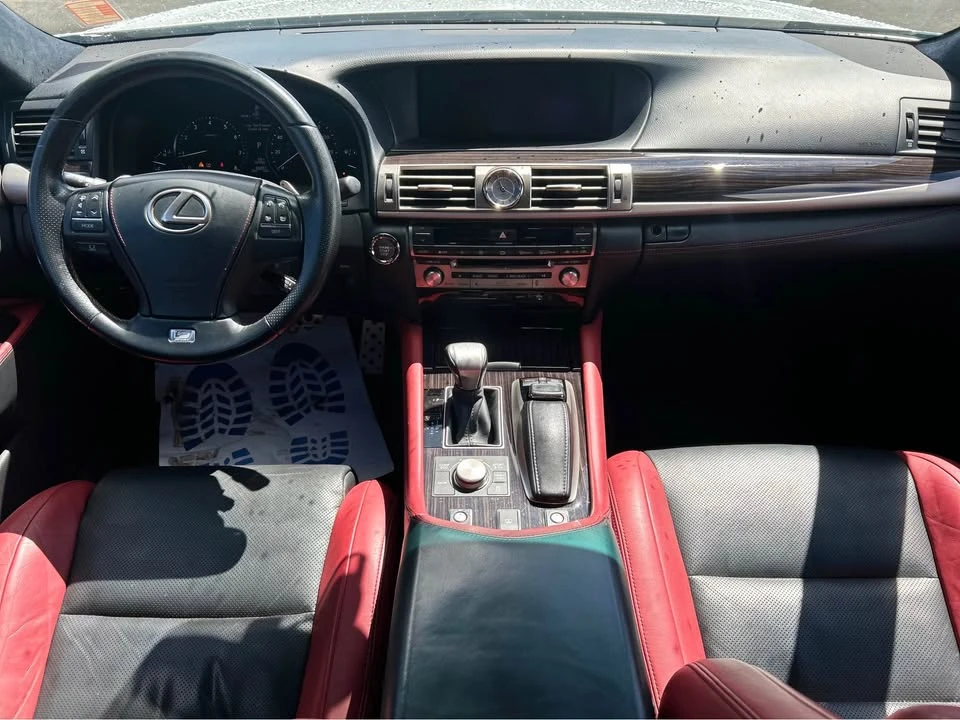2015 Lexus LS 4th Gen - Image 14 of 21