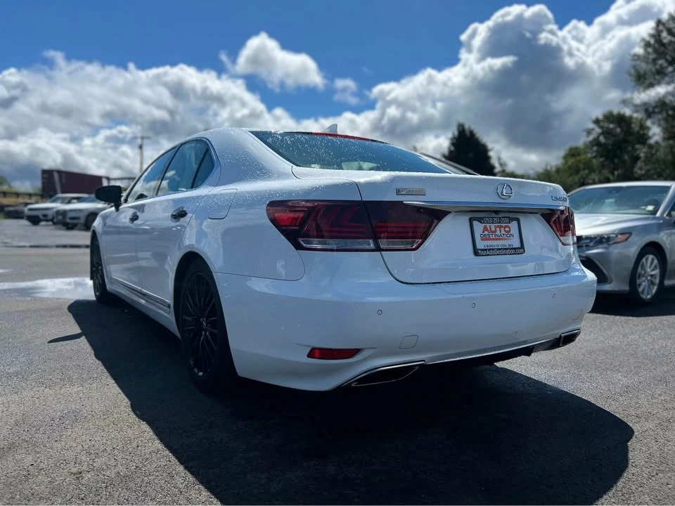 2015 Lexus LS 4th Gen - Image 6 of 21
