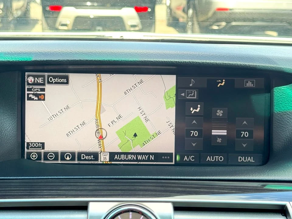 2015 Lexus LS 4th Gen - Image 10 of 20