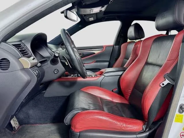 2015 Lexus LS 4th Gen - Image 9 of 17